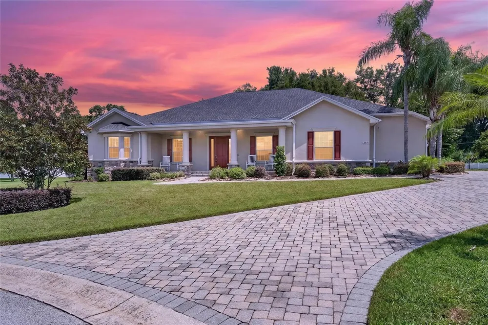 6408 WALKERS GLEN DRIVE Lakeland, FL 33813