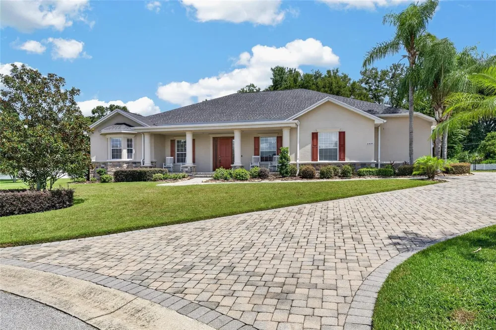 6408 WALKERS GLEN DRIVE Lakeland, FL 33813
