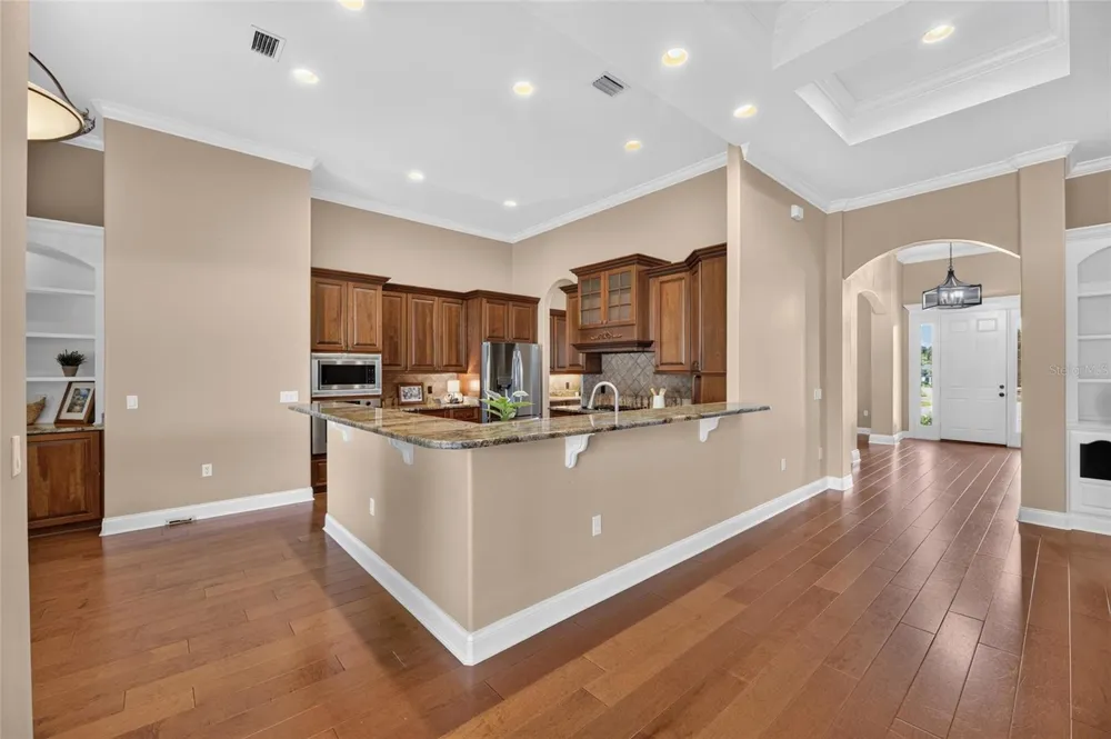 6408 WALKERS GLEN DRIVE Lakeland, FL 33813