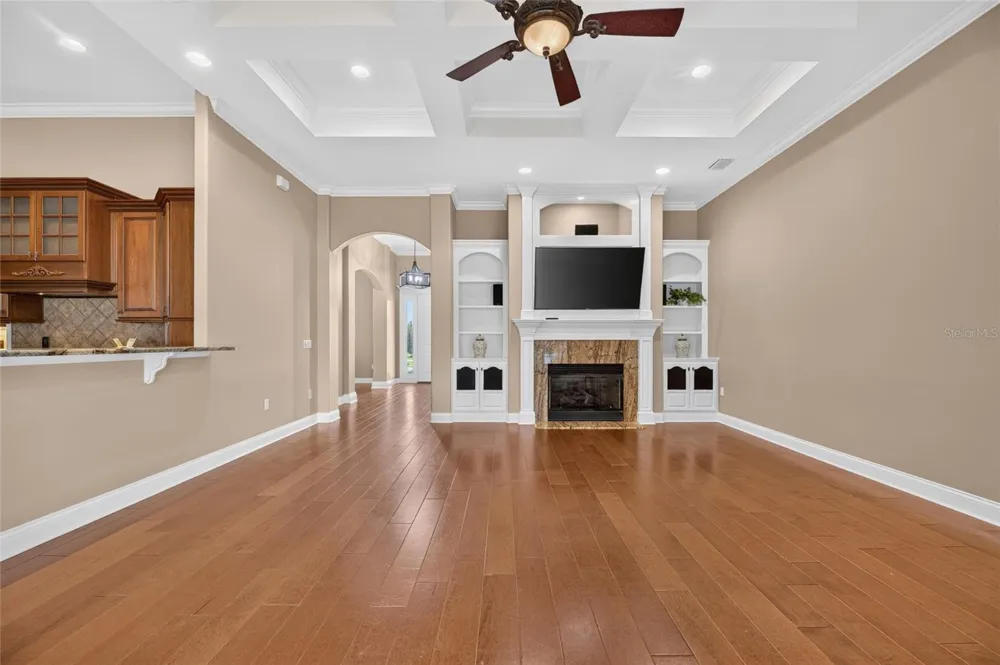 6408 WALKERS GLEN DRIVE Lakeland, FL 33813