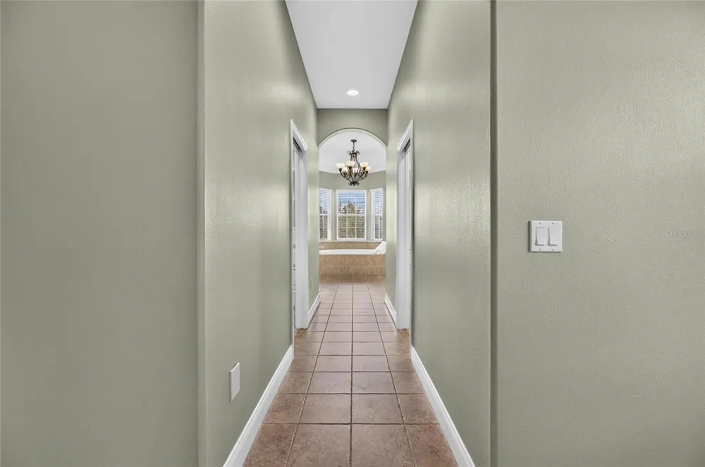 6408 WALKERS GLEN DRIVE Lakeland, FL 33813
