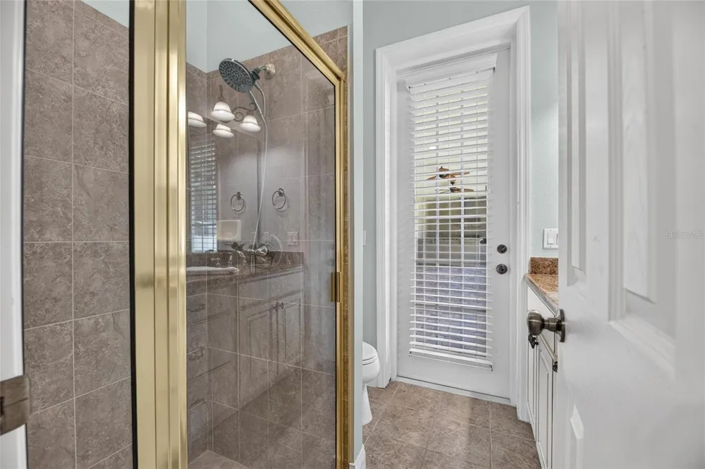 6408 WALKERS GLEN DRIVE Lakeland, FL 33813