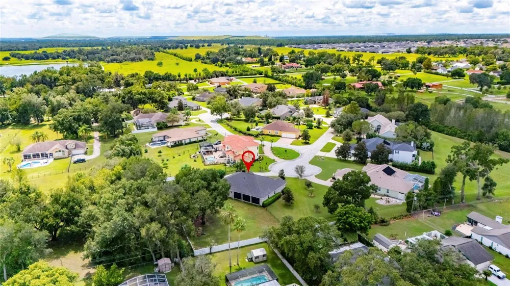 6408 WALKERS GLEN DRIVE Lakeland, FL 33813