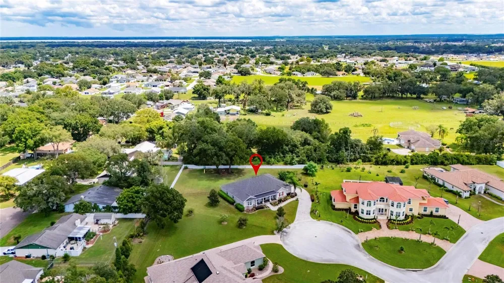 6408 WALKERS GLEN DRIVE Lakeland, FL 33813