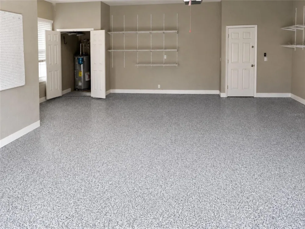6408 WALKERS GLEN DRIVE Lakeland, FL 33813