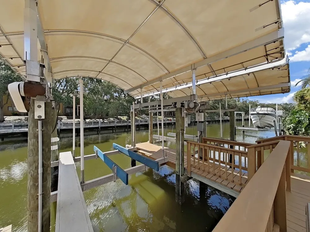 5819 IMPERIAL KEY Tampa, FL 33615