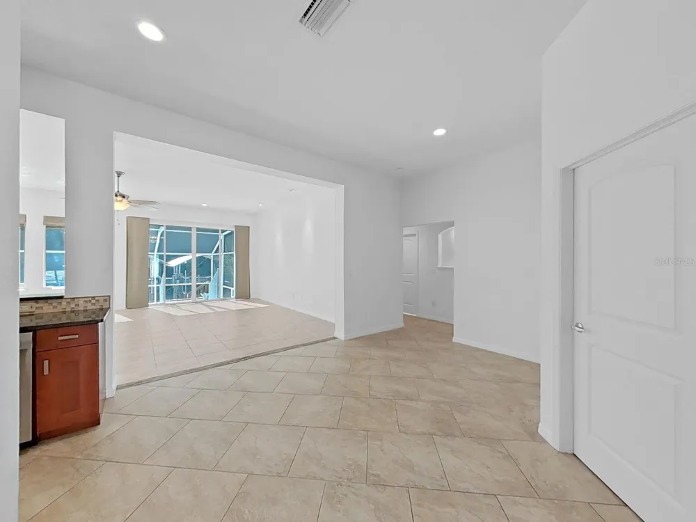 5819 IMPERIAL KEY Tampa, FL 33615