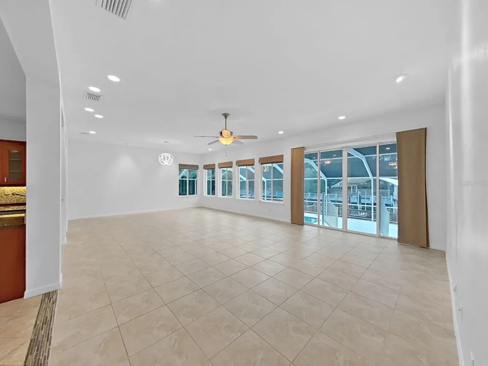 5819 IMPERIAL KEY Tampa, FL 33615