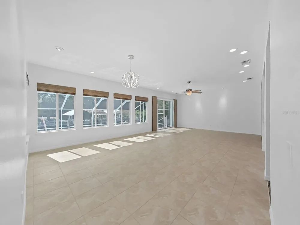 5819 IMPERIAL KEY Tampa, FL 33615
