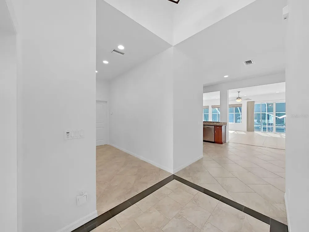 5819 IMPERIAL KEY Tampa, FL 33615