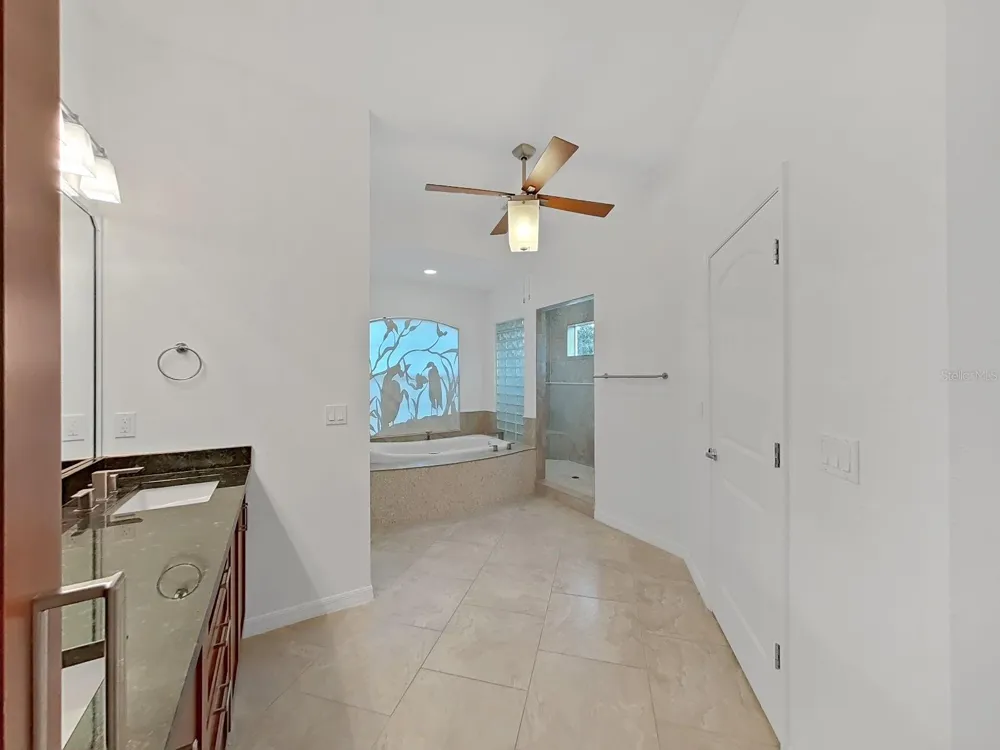 5819 IMPERIAL KEY Tampa, FL 33615