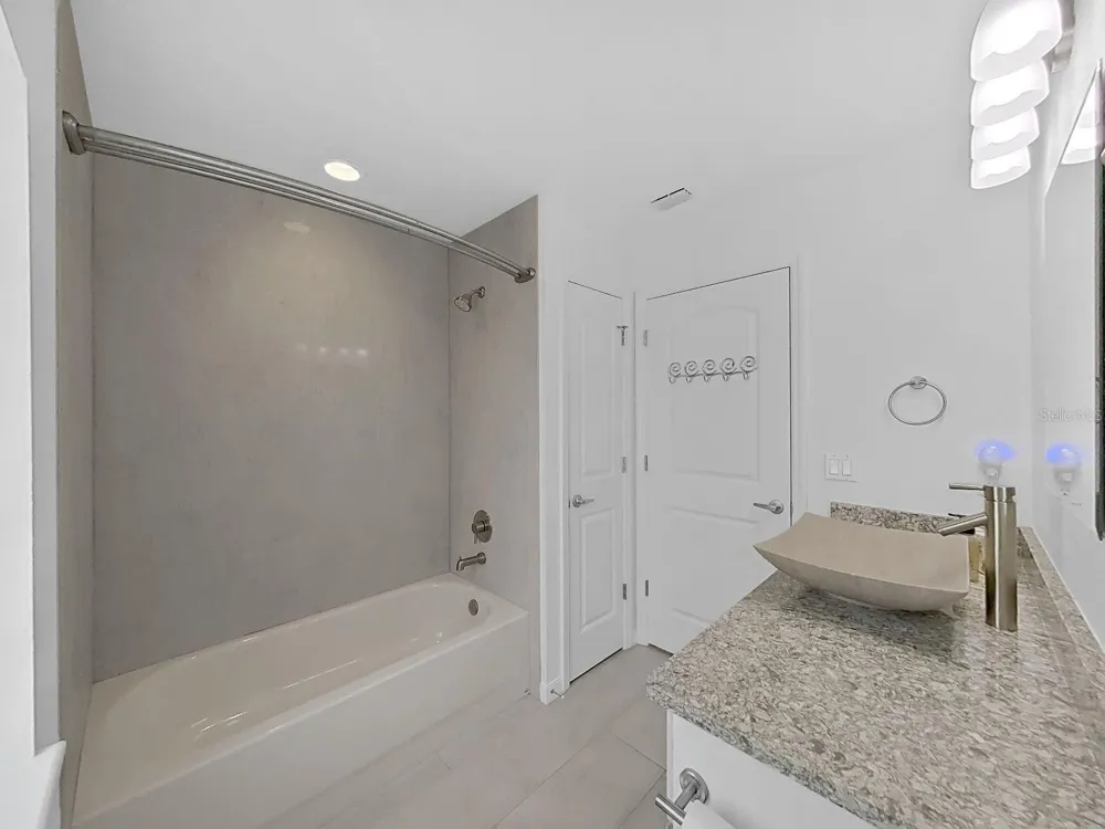 5819 IMPERIAL KEY Tampa, FL 33615