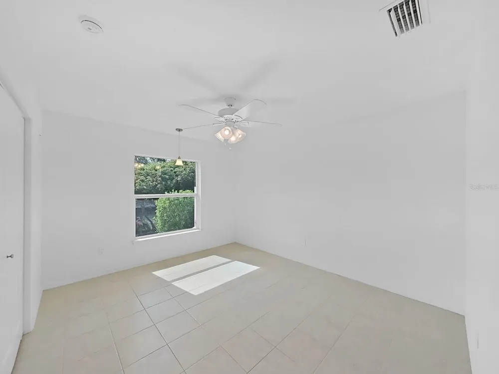 5819 IMPERIAL KEY Tampa, FL 33615