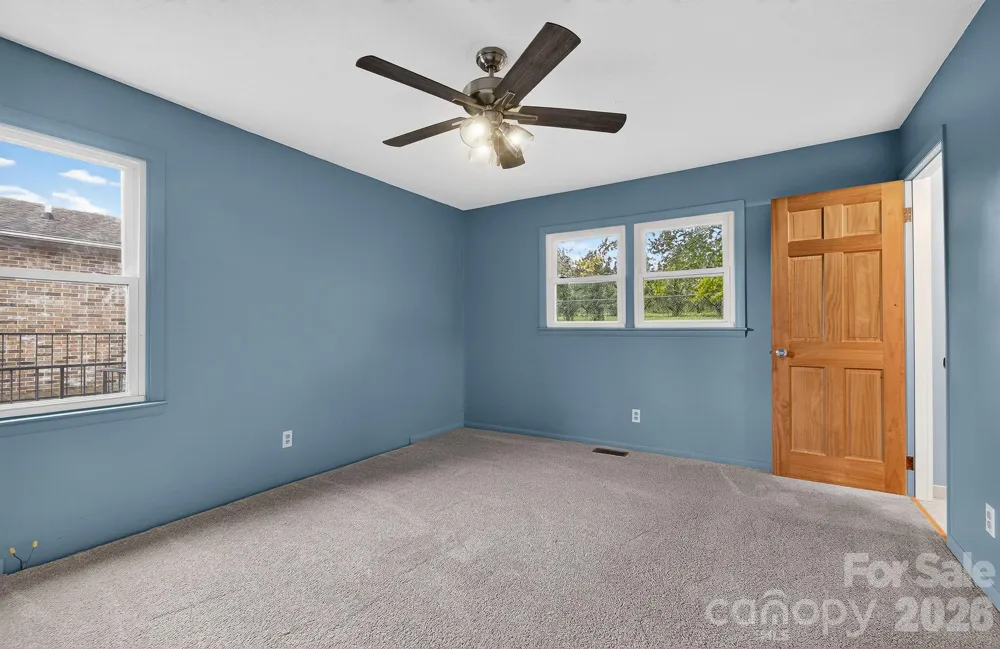 1371 Jackson Loop Road Flat Rock, NC 28731
