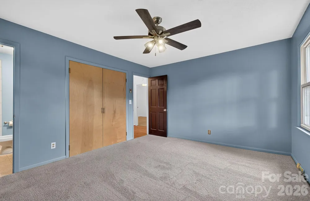 1371 Jackson Loop Road Flat Rock, NC 28731