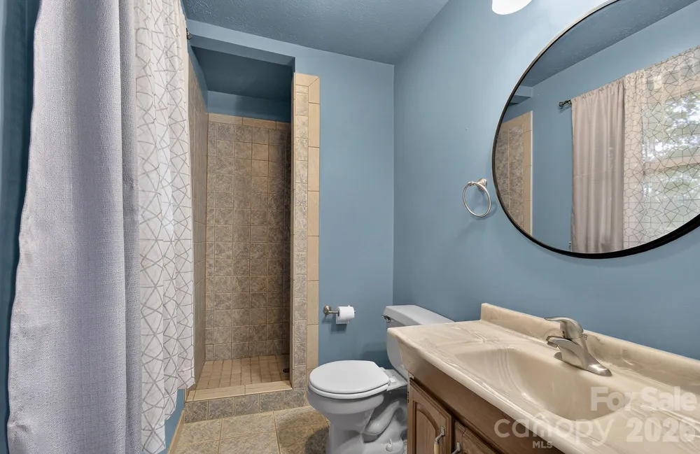 1371 Jackson Loop Road Flat Rock, NC 28731