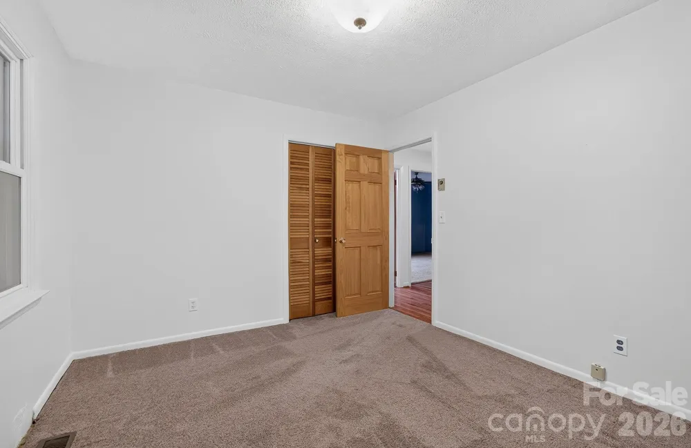 1371 Jackson Loop Road Flat Rock, NC 28731