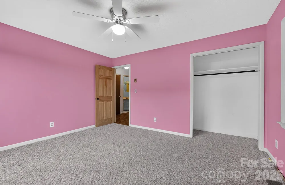 1371 Jackson Loop Road Flat Rock, NC 28731