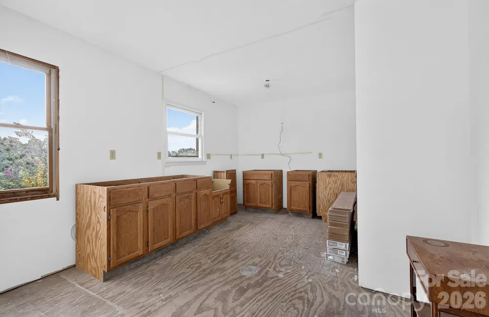 1371 Jackson Loop Road Flat Rock, NC 28731