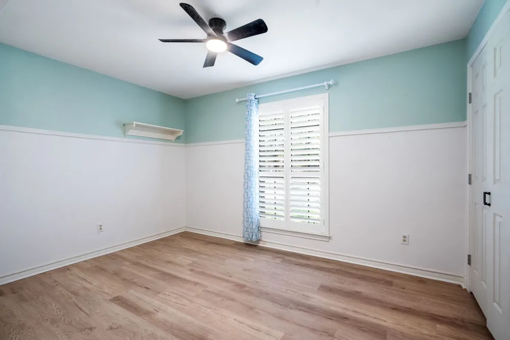 16618 Cleary Circle Dallas, TX 75248