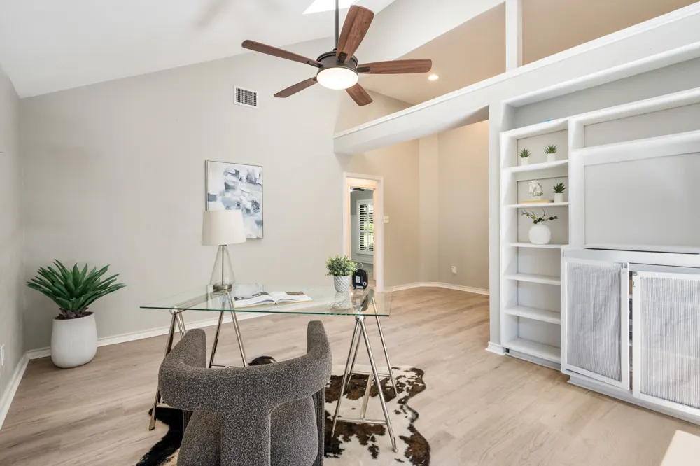 16618 Cleary Circle Dallas, TX 75248