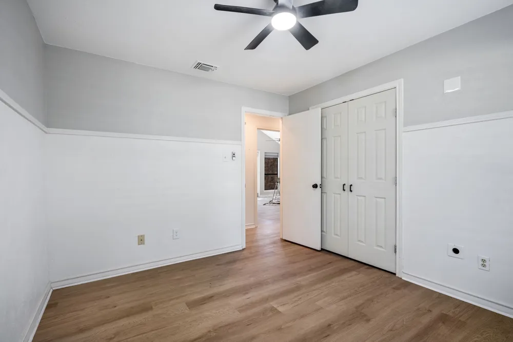 16618 Cleary Circle Dallas, TX 75248