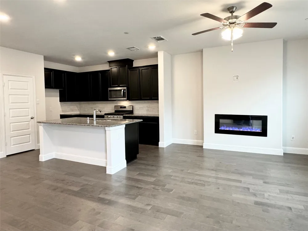 7837 Bayside Drive Rowlett, TX 75088