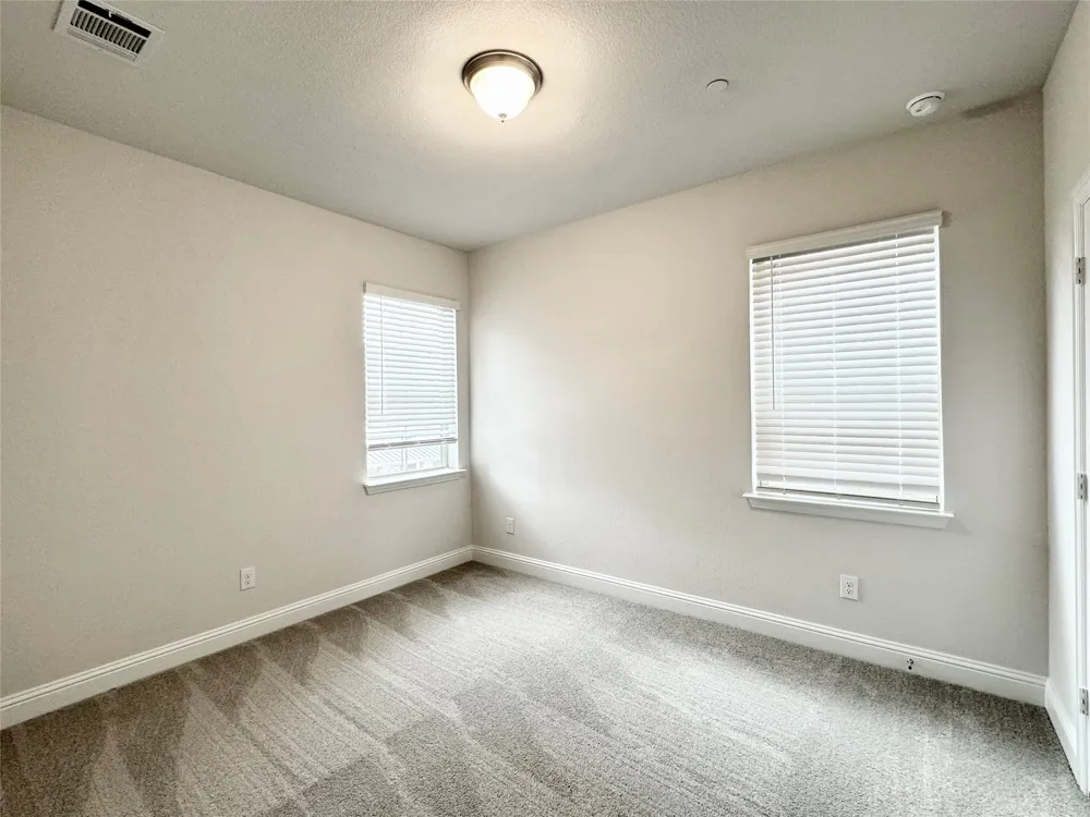 7837 Bayside Drive Rowlett, TX 75088