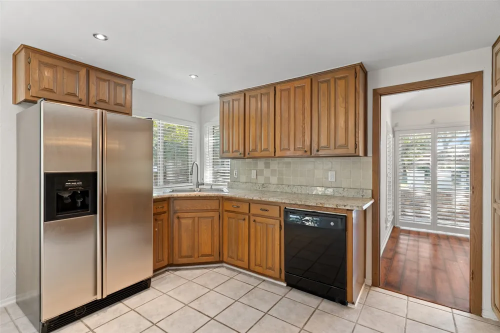 17663 Sunmeadow Drive Dallas, TX 75252