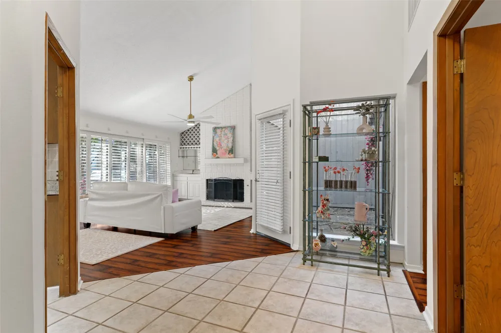 17663 Sunmeadow Drive Dallas, TX 75252