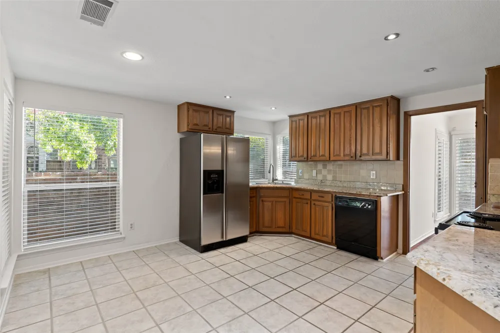 17663 Sunmeadow Drive Dallas, TX 75252