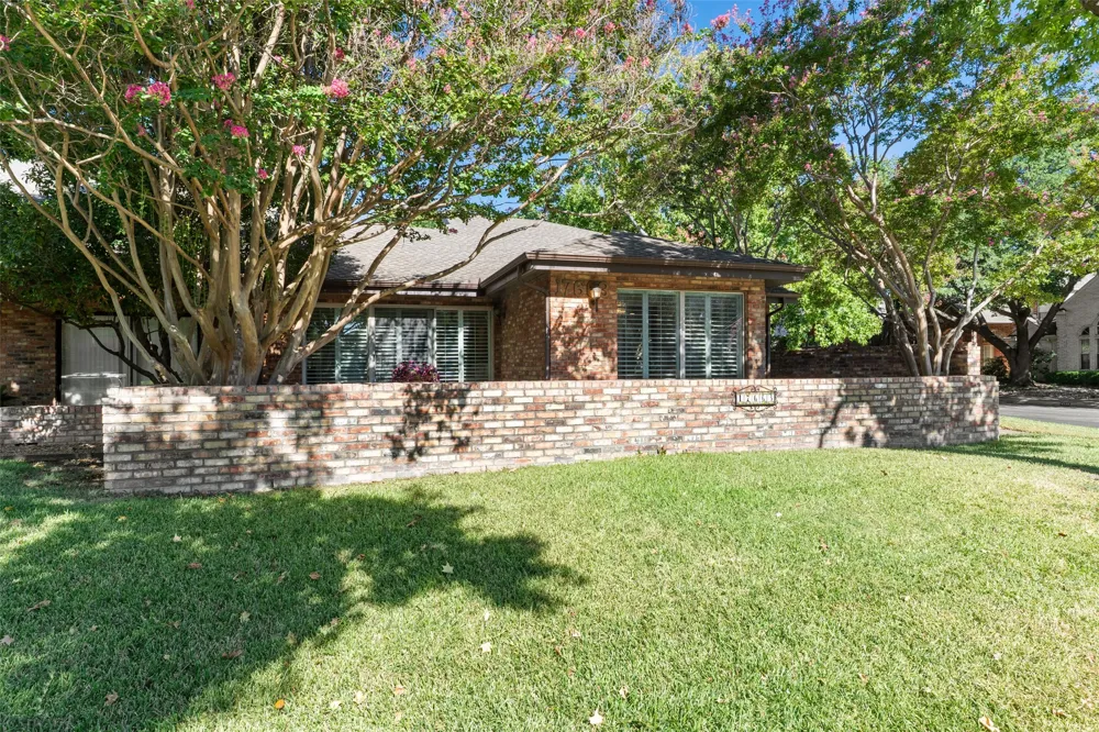 17663 Sunmeadow Drive Dallas, TX 75252