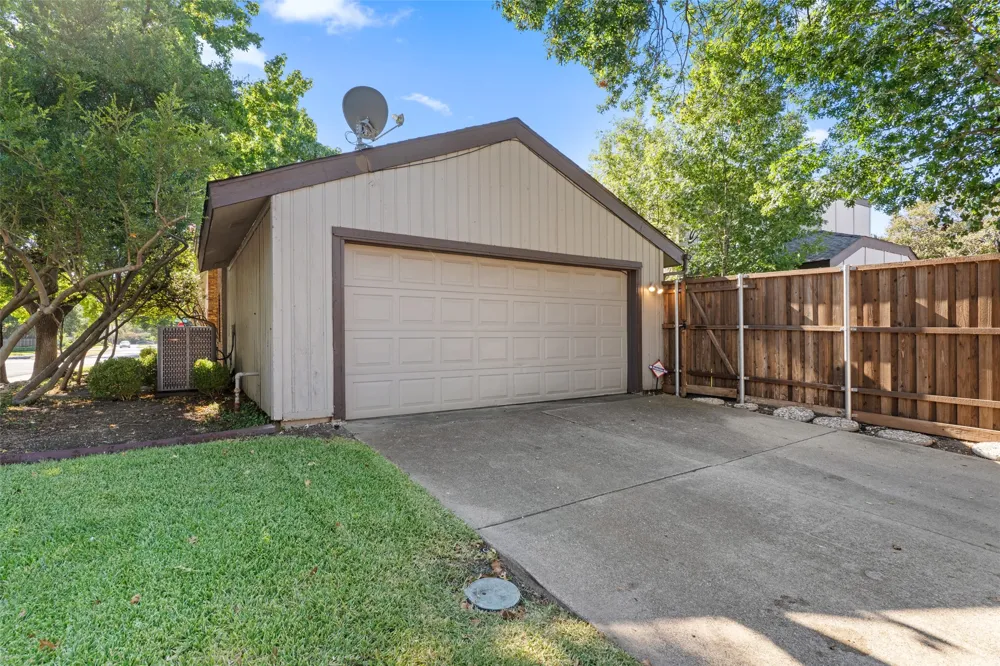 17663 Sunmeadow Drive Dallas, TX 75252