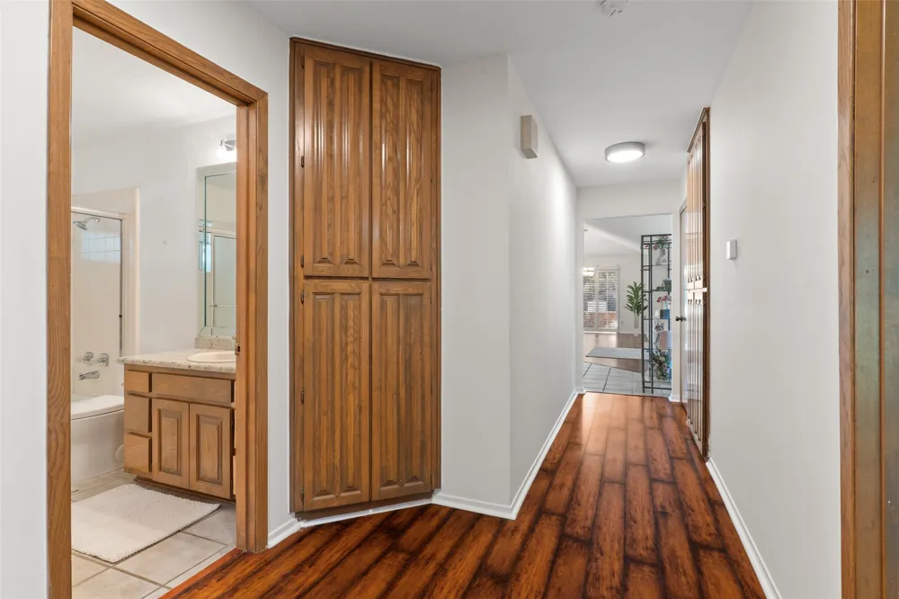 17663 Sunmeadow Drive Dallas, TX 75252