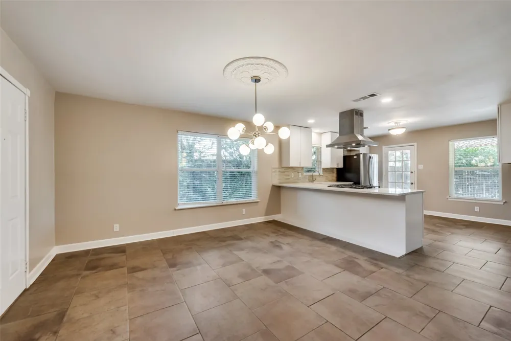 2629 San Medina Avenue Dallas, TX 75228