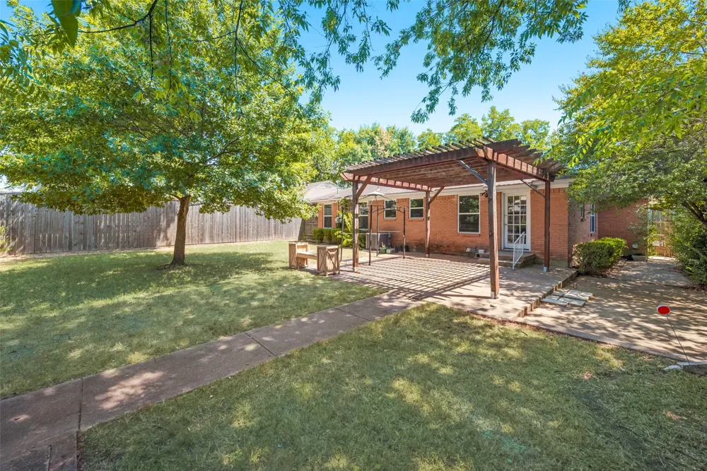 2629 San Medina Avenue Dallas, TX 75228