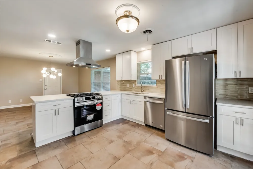 2629 San Medina Avenue Dallas, TX 75228