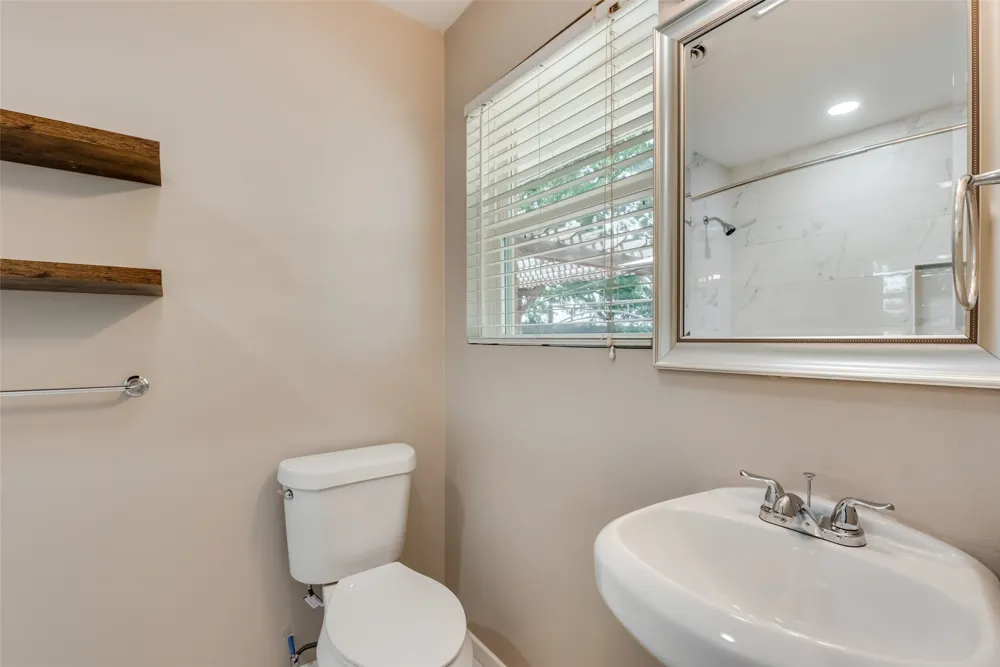 2629 San Medina Avenue Dallas, TX 75228