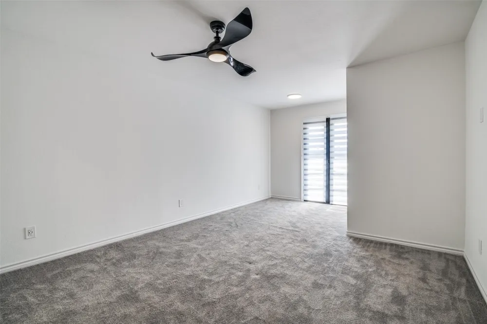 200 Krohn Court Irving, TX 75038
