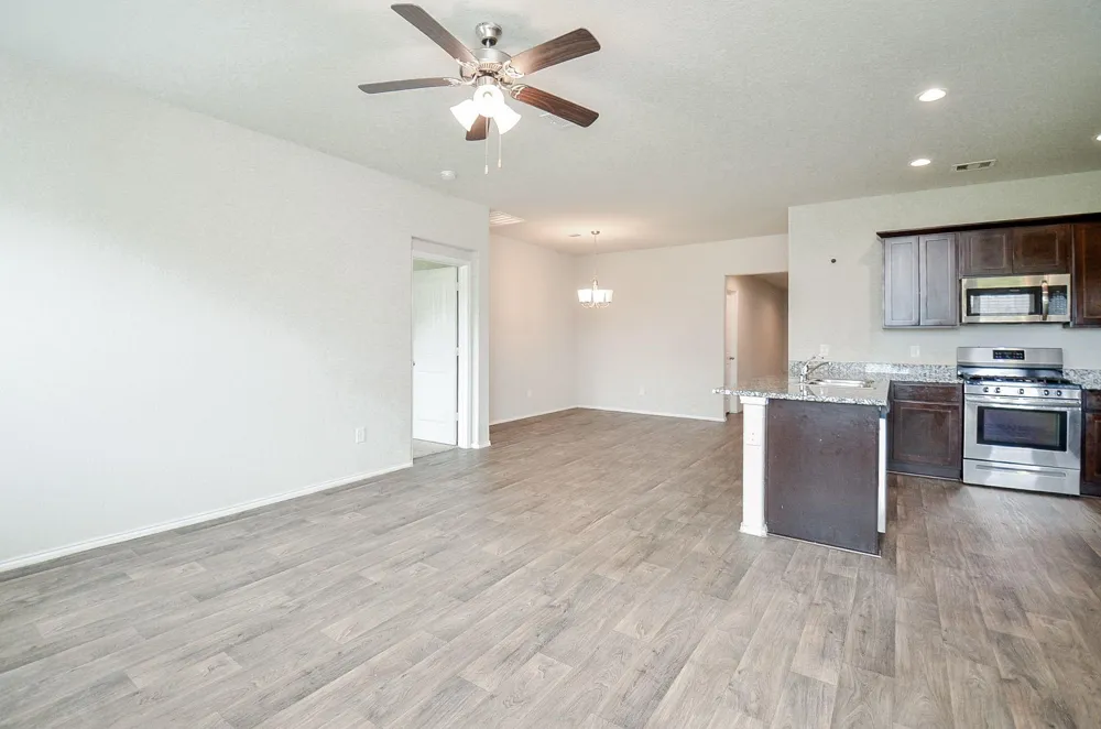 1811 Brady Shores Drive Rosenberg, TX 77469
