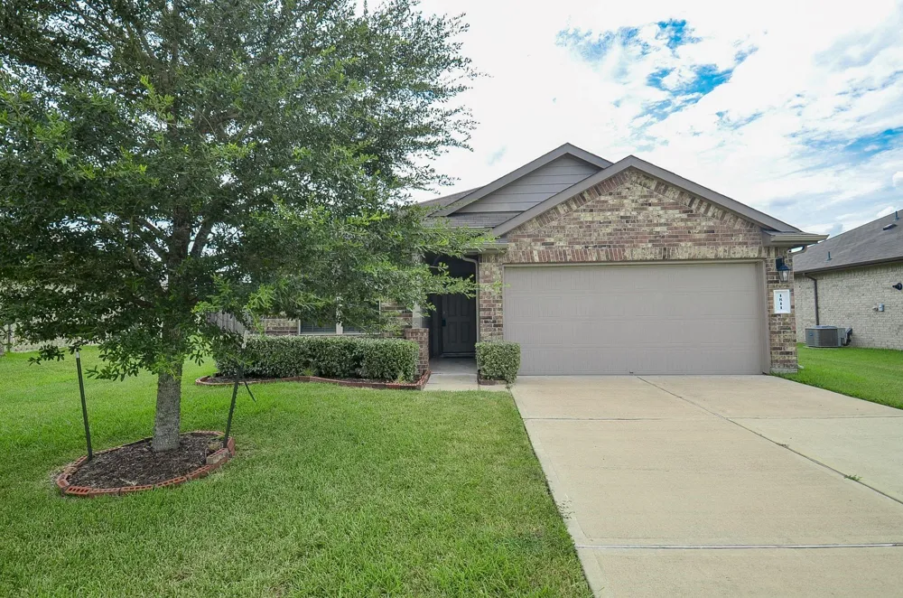 1811 Brady Shores Drive Rosenberg, TX 77469