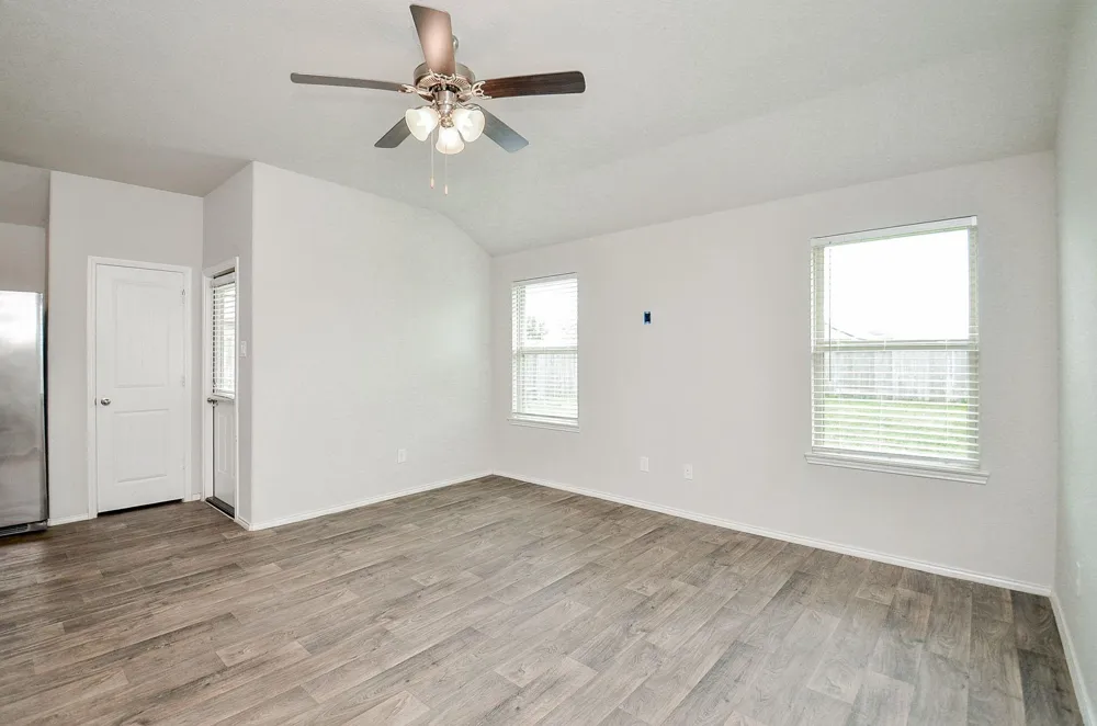 1811 Brady Shores Drive Rosenberg, TX 77469