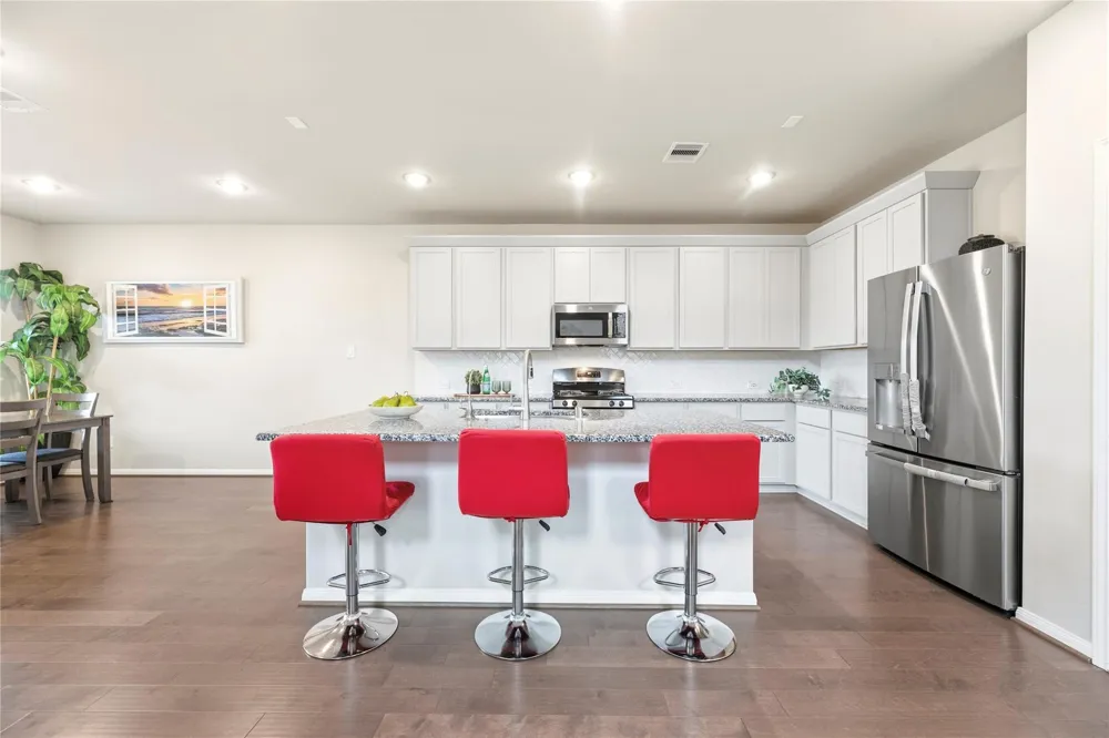 1930 Misty Field Drive Missouri City, TX 77459
