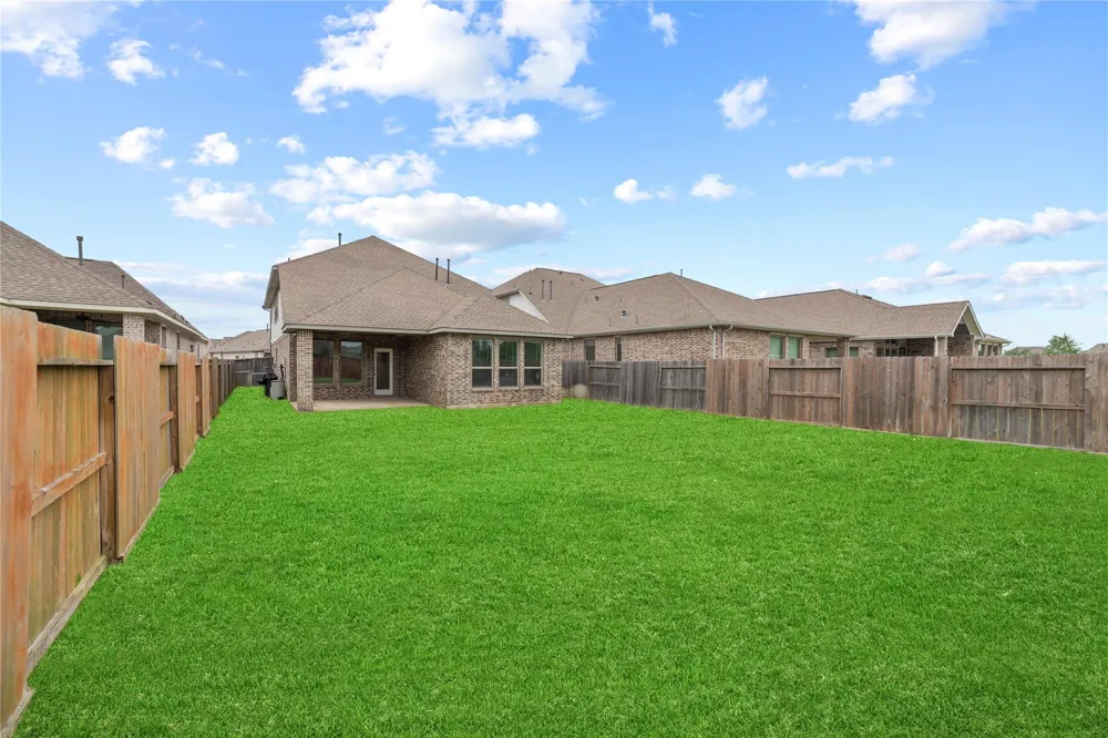 1930 Misty Field Drive Missouri City, TX 77459