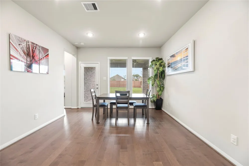 1930 Misty Field Drive Missouri City, TX 77459