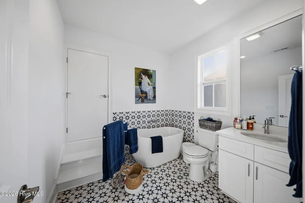 6240 Mirage Way Wilmington, NC 28409