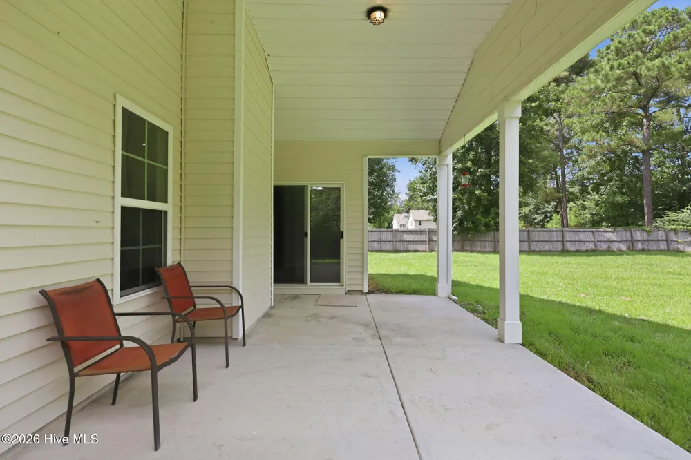 108 Bellchase Drive Jacksonville, NC 28540
