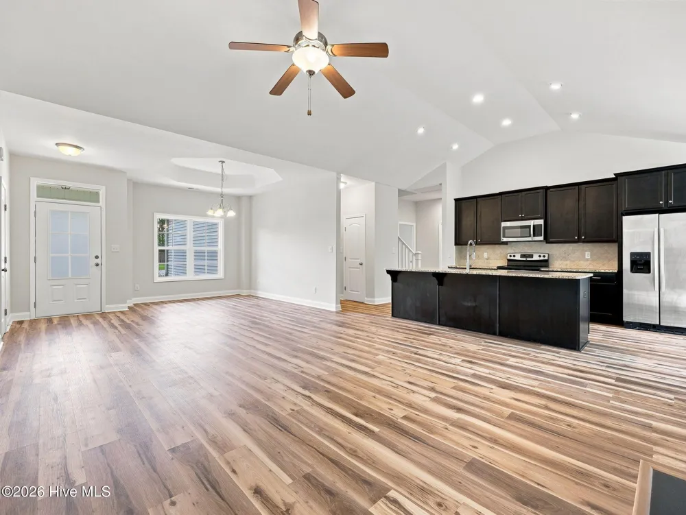 108 Bellchase Drive Jacksonville, NC 28540
