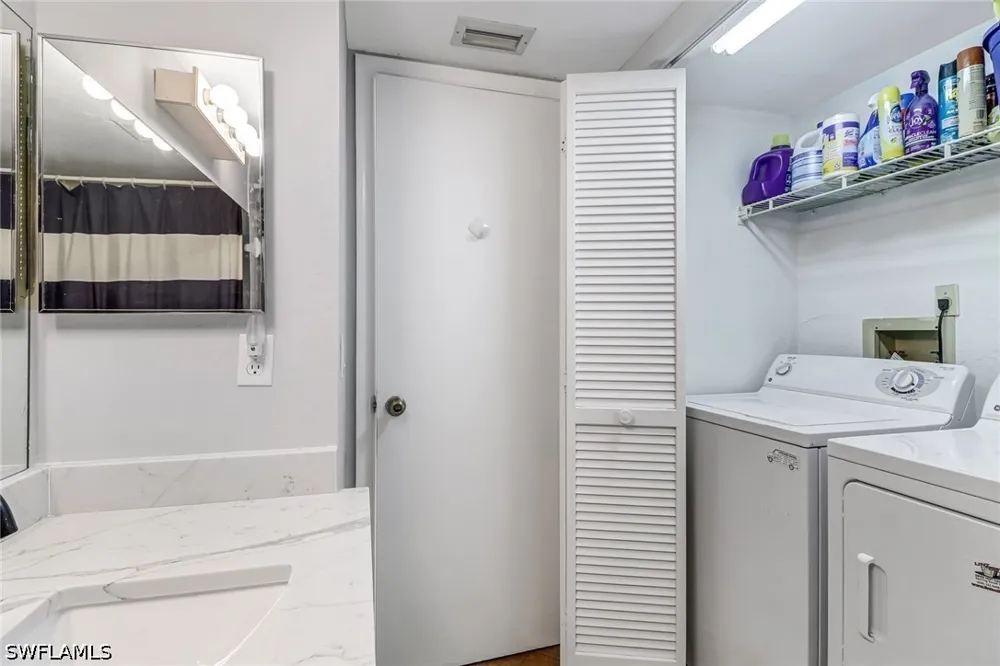 Foxfire Lane #109 Naples, FL 34104