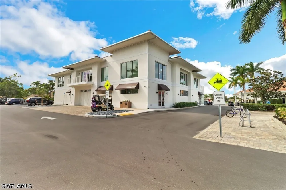 Foxfire Lane #109 Naples, FL 34104